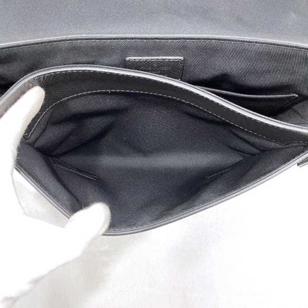 LOUIS VUITTON Black Leather Shoulder Bag - Picture 7 of 11